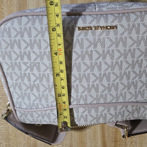 Michael Kors Pink and Cream Signature Shoulder Bag